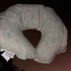 Patterned Nursing Pillow